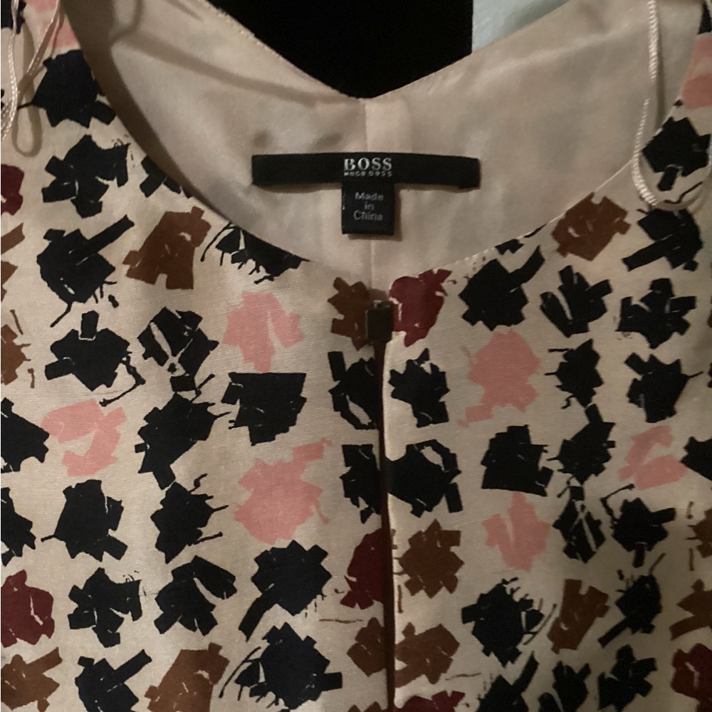 Hugo Boss - Picture 7 of 11